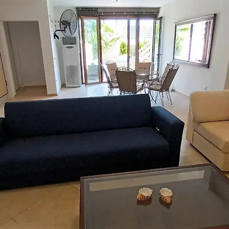 Poseidonos By The Sea Villa *